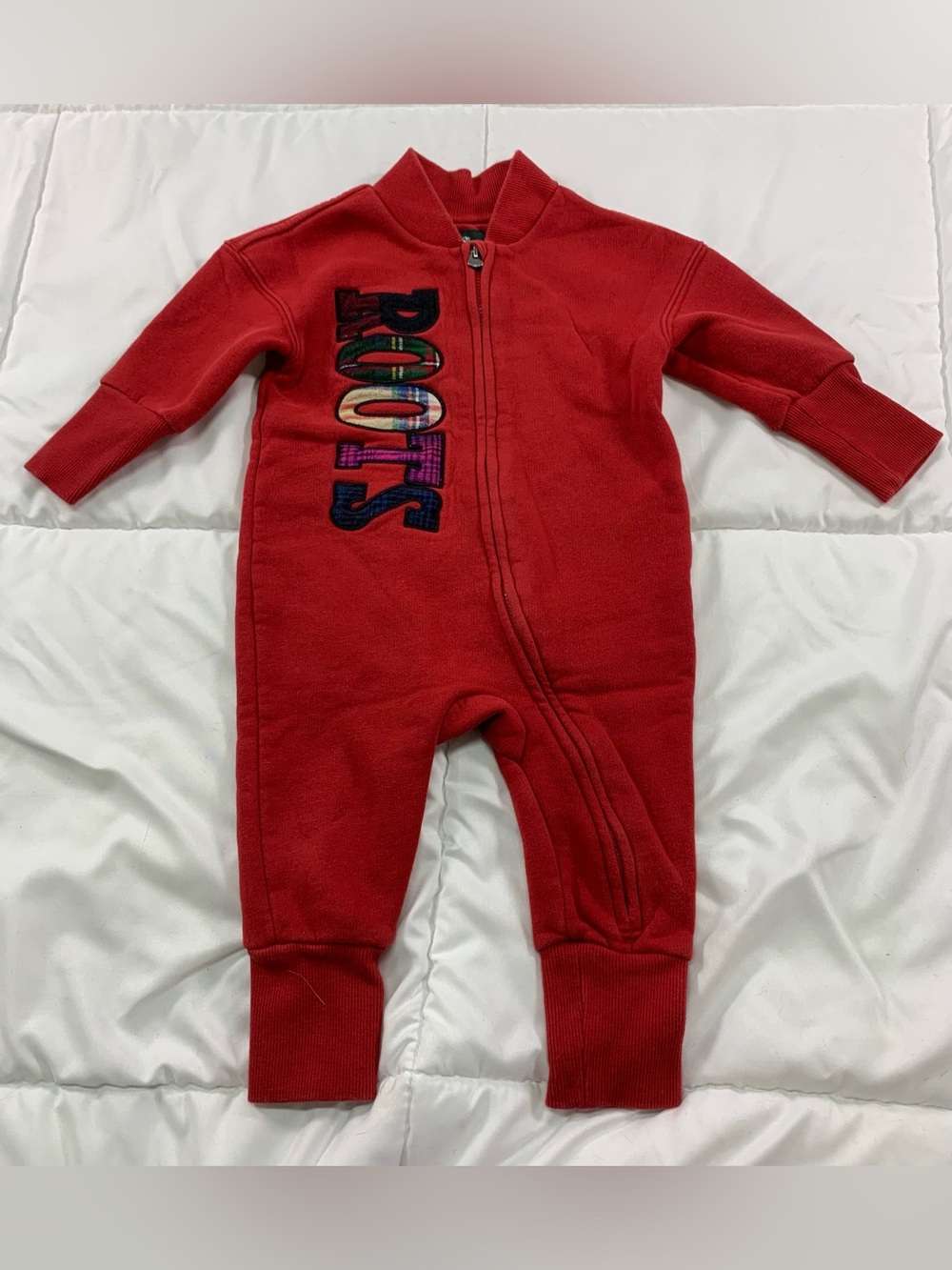 Pre-love roots onesie size 12-18M